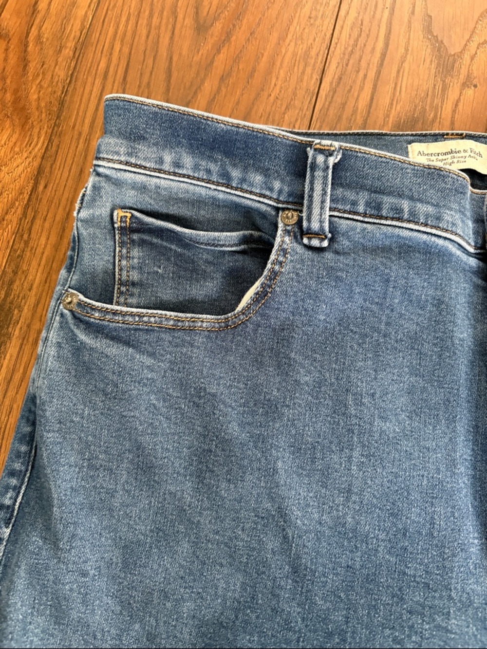 Abercrombie & Fitch Midwash Blue Women's Super Skinny Ankle High Rise Jeans - Picture 3 of 11